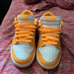 Wmns dunk low “Laser Orange”
